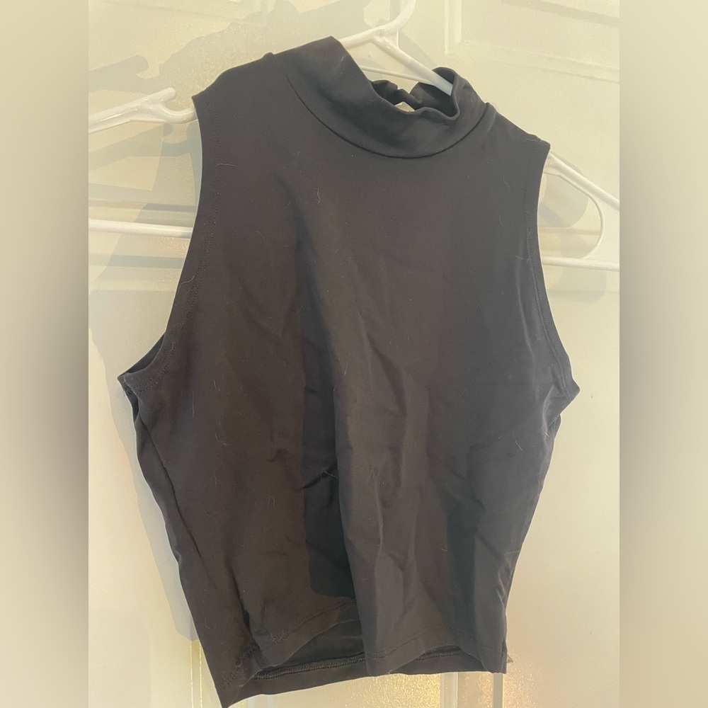 Athletic top
